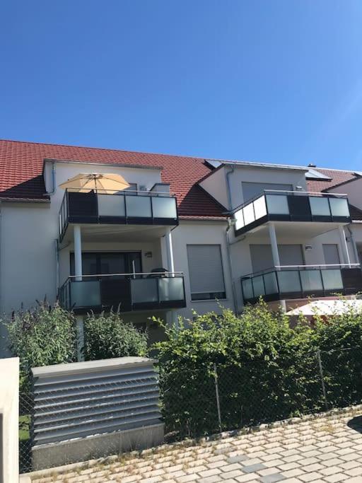 Appartement Feucht -Bhf 5 Min - Naehe Messe Esterno foto